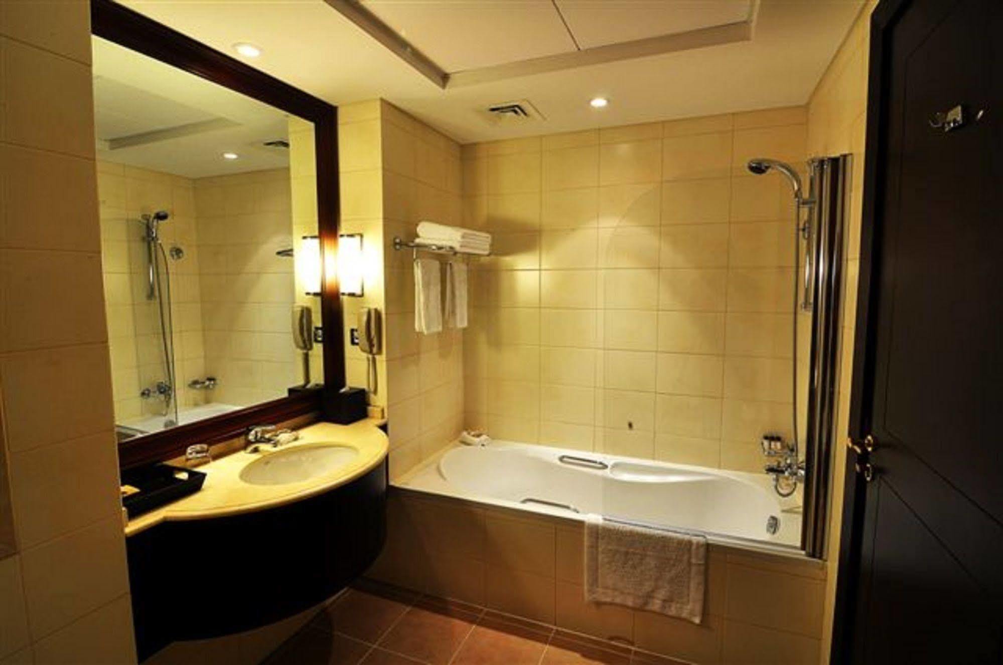 Hotel Arabian Ranches Golf Club à Dubaï Extérieur photo